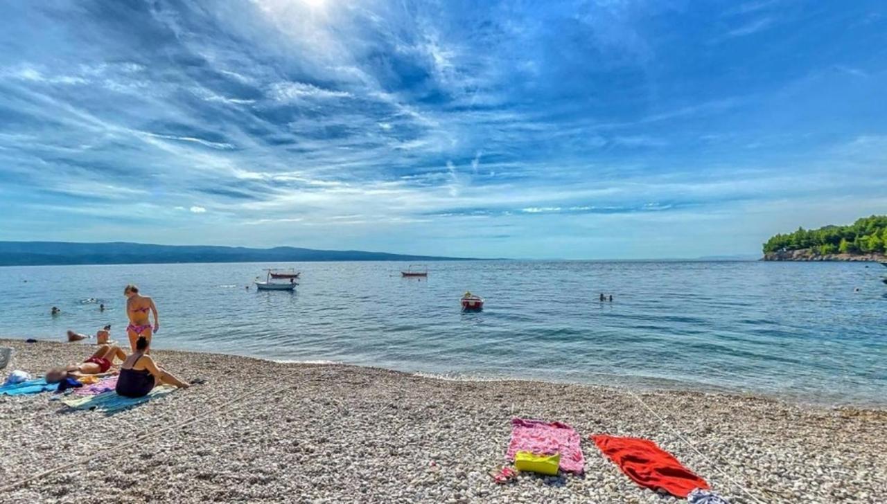 Adriatic Beach Suites Omiš Extérieur photo