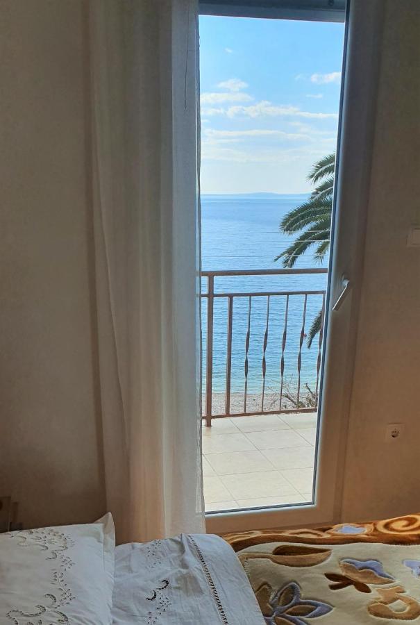 Adriatic Beach Suites Omiš Extérieur photo