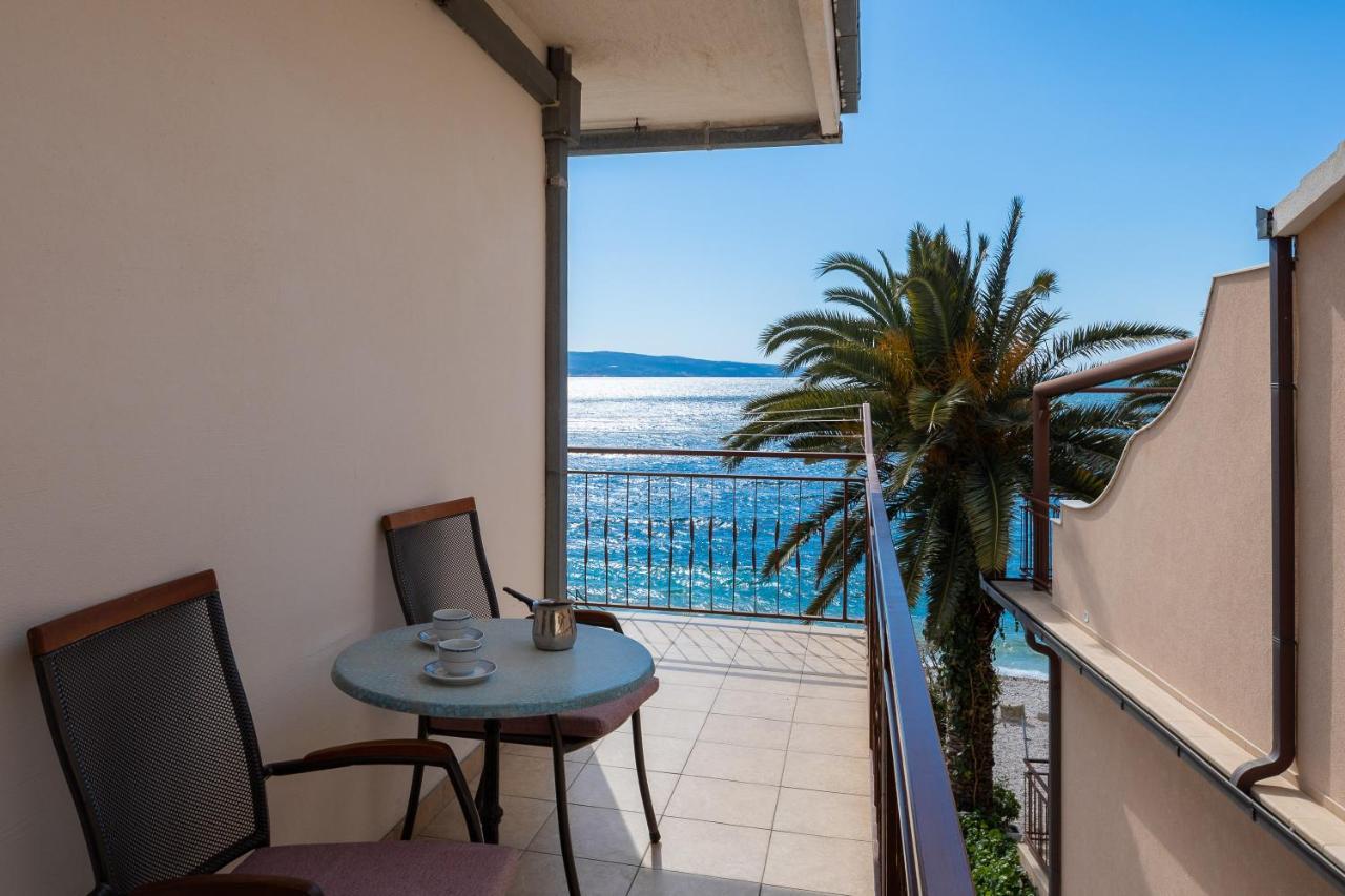Adriatic Beach Suites Omiš Extérieur photo