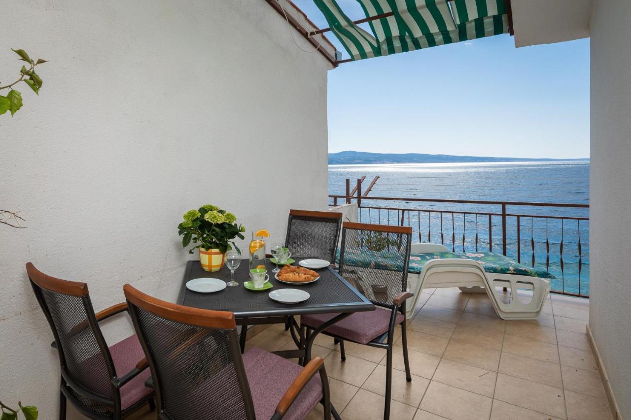 Adriatic Beach Suites Omiš Extérieur photo